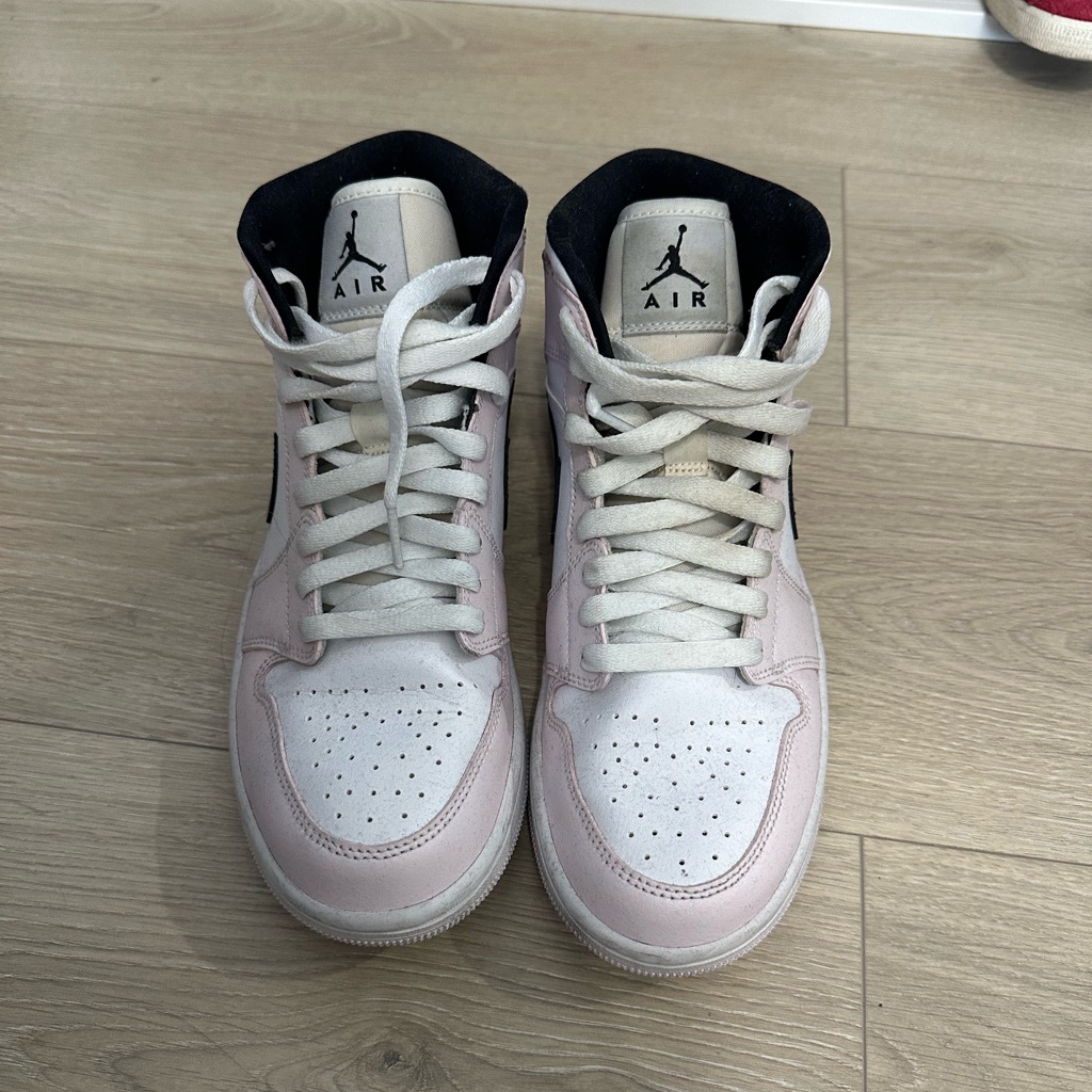 Jordan 1 Mid Barely Rose (Women’s)